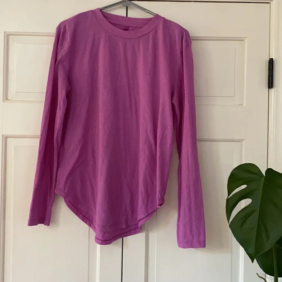 Lou & Grey Purple Cozy‎ Long Sleeve Shirt Purple Oversized Curved Hem Athleisure - Picture 2 of 6